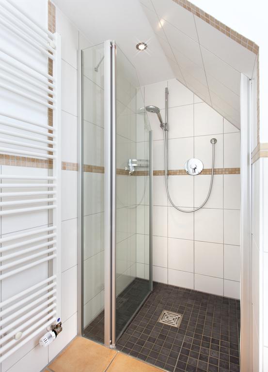 Hotel Hagnauer Seeperle Extérieur photo